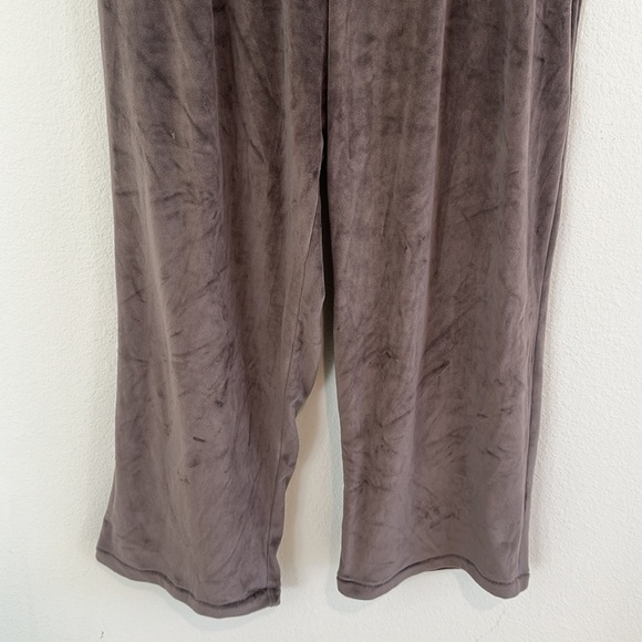 Skims Velour Wide Leg Pull On Sweatpants - Picture 3 of 7